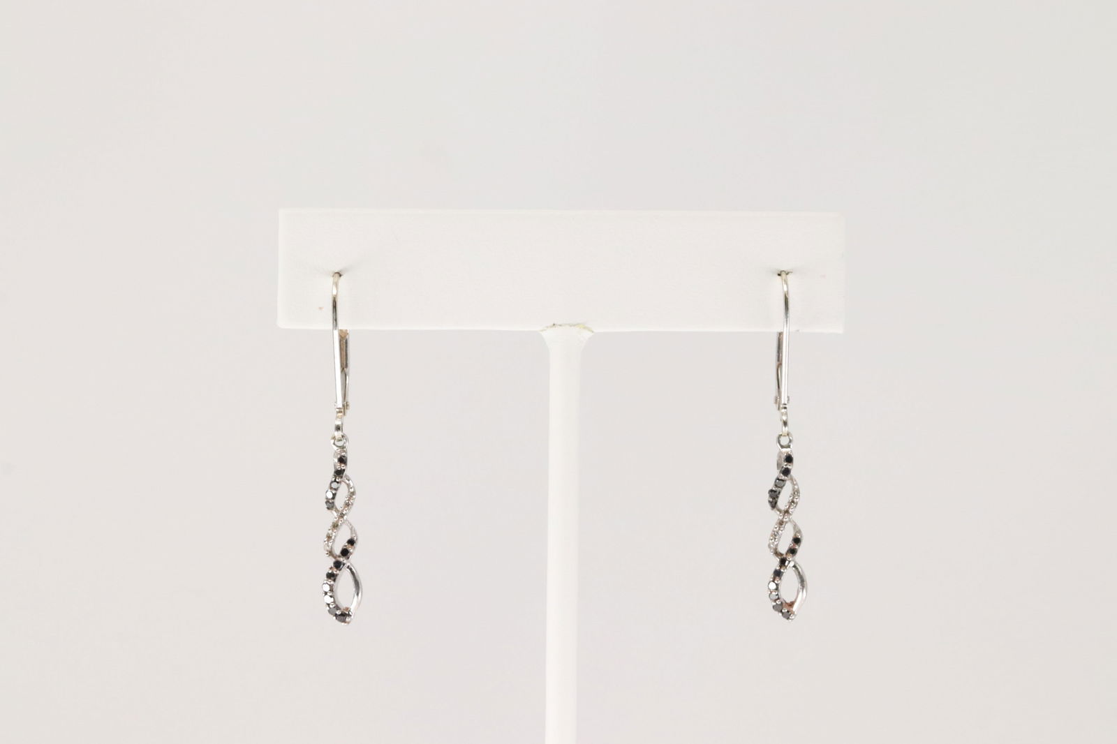 Diamond Hoop Dangling Earring 10Kt. (1 of 3)