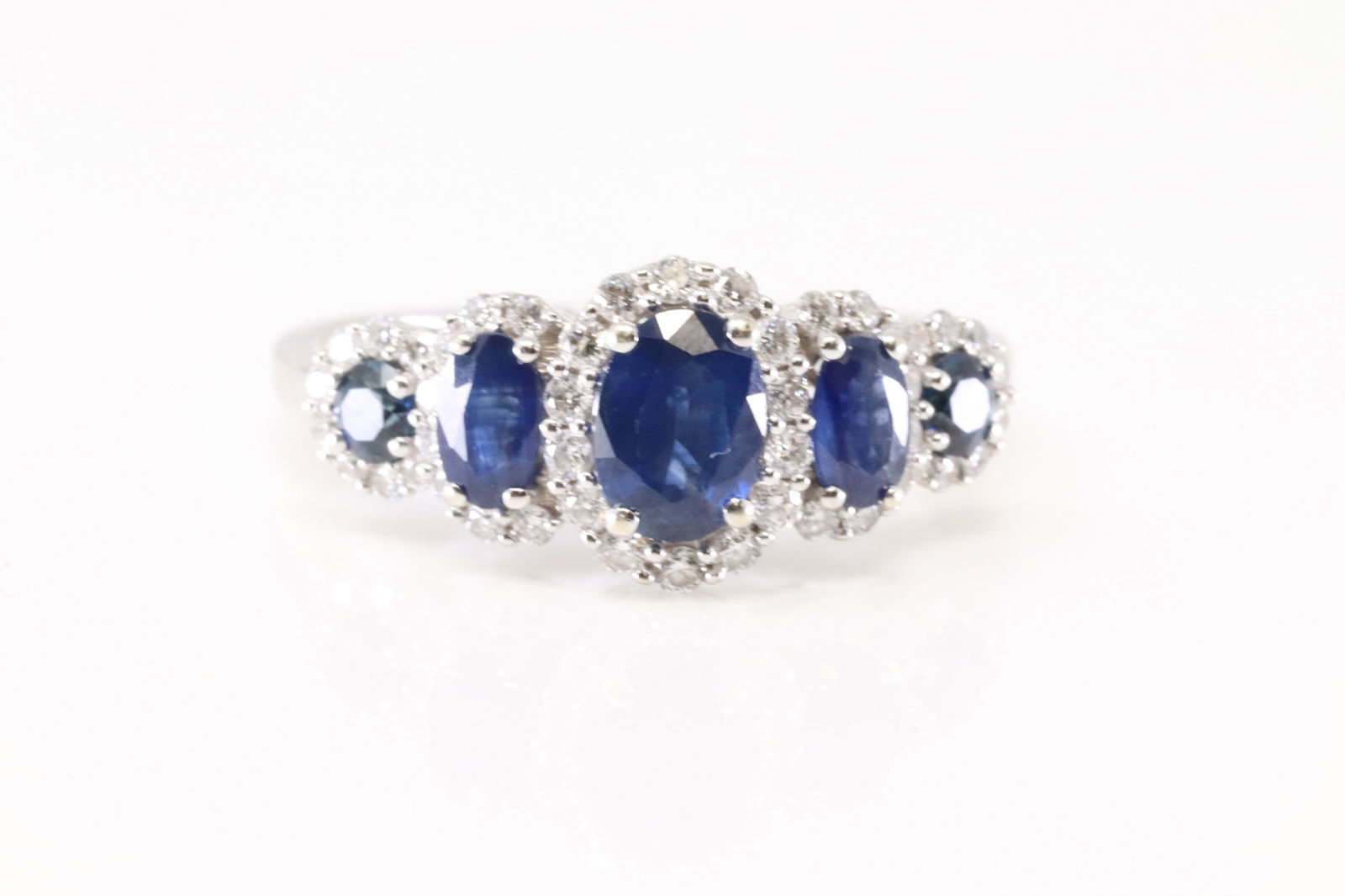 Sapphire & Diamond Ring 14Kt. (1 of 4)