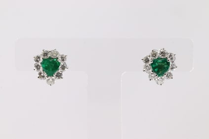 Elegant Emerald & Diamond Stud Earring 14Kt.