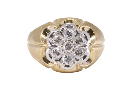 14Kt Yellow Gold Diamond Ring.
