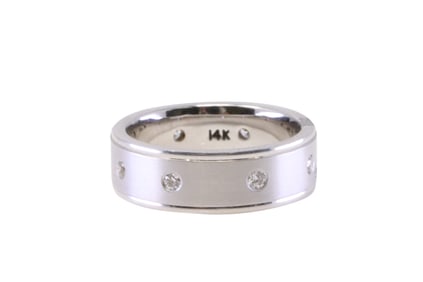 14Kt White Gold Eternity Diamond Ring.