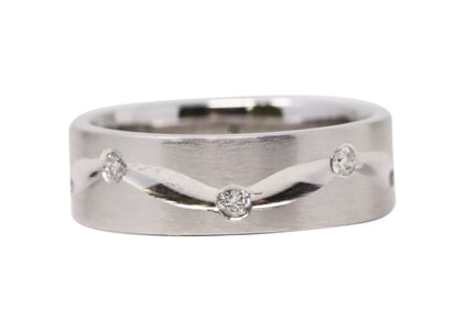 14Kt White Gold Eternity Diamond Ring.