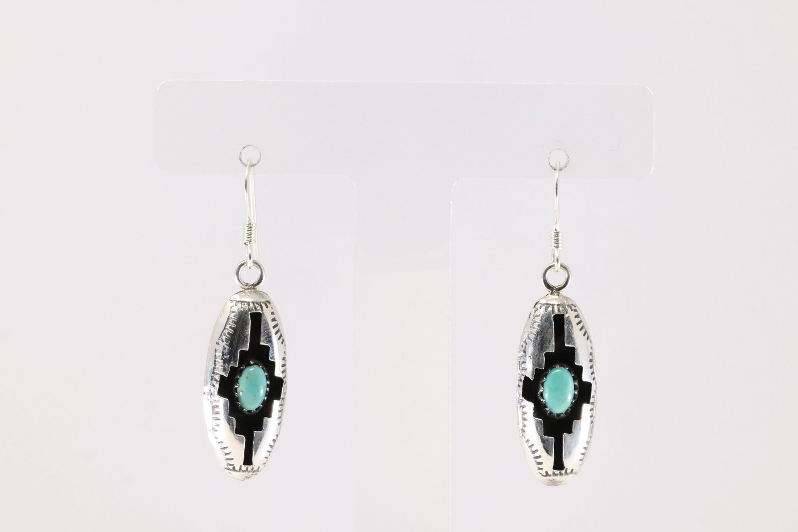 Native America Navajo Sterling Silver Turquoise Dangling Earring's By Felix Perry.: This is a Native America Navajo Sterling Silver Turquoise Dangling Earring's By Felix Perry.