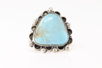Native America Navajo Sterling Silver Kingman Turquoise Ring By V.H.