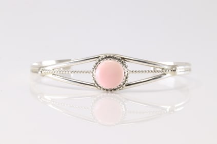 Native America Navajo Sterling Silver Pink Conch Bracelet Cuff By E.W.