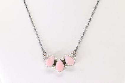 Native America Navajo Sterling Silver Pink Conch Necklace By B.