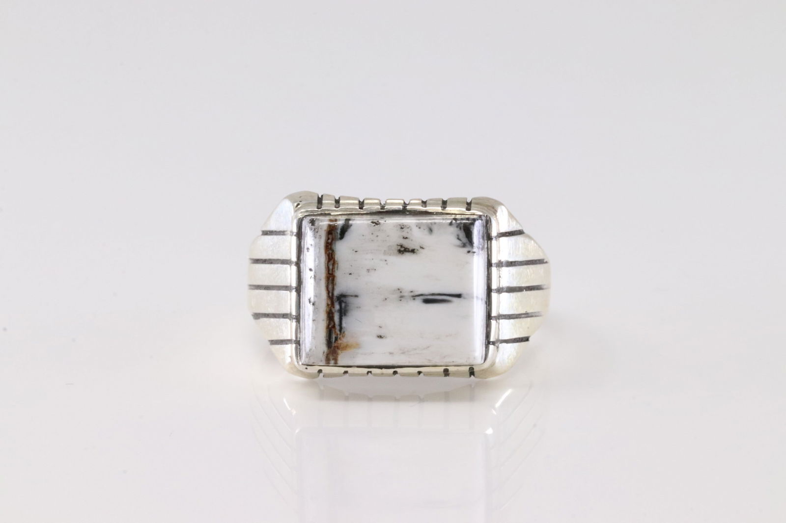 Native America Navajo Sterling Silver White Buffalo Ring By R. (1 of 4)