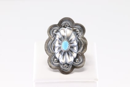 Native America Navajo Sterling Silver Turquoise Ring Conch.
