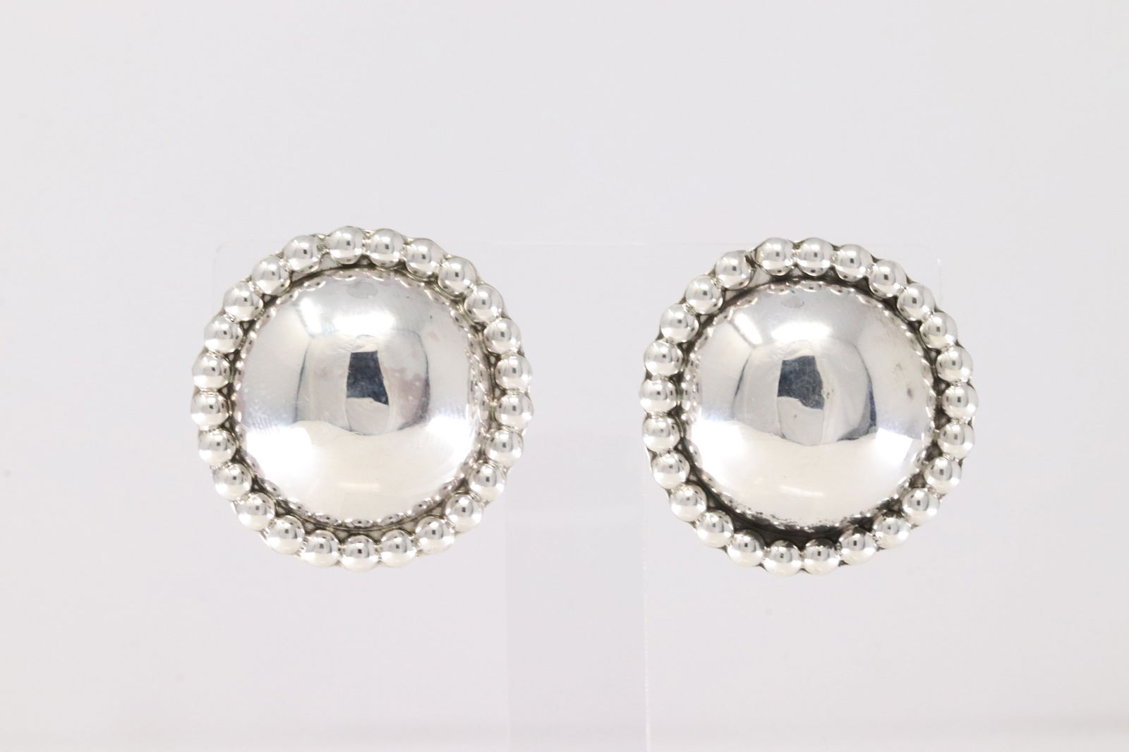 Native America Navajo Sterling Silver Solid Post Earring's By Lorraine Chee. (1 of 3)