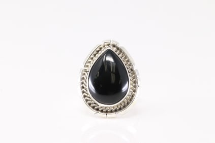 Native America Navajo Sterling Silver Black Onyx Ring By Samuel Yellowhair.