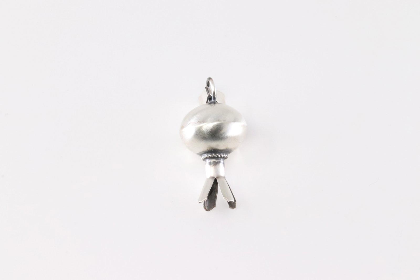 Native America Navajo Sterling Silver Blossom Pendant By Monica Smith.: This is a Native America Navajo Sterling Silver Blossom Pendant By Monica Smith.