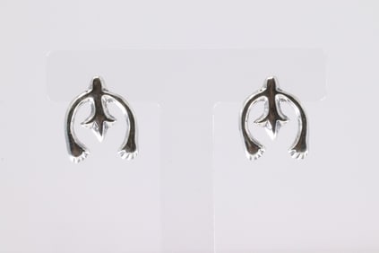 Native America Navajo Sterling Silver Solid Post Earring's By Louise Joe.