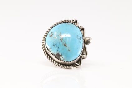 Native America Navajo Sterling Silver Kingman Turquoise Ring By V.H.