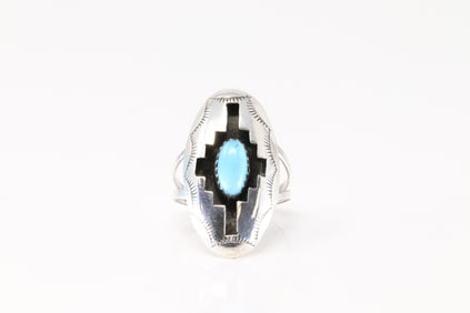 Native America Navajo Sterling Silver Turquoise Ring By Felix Perry.