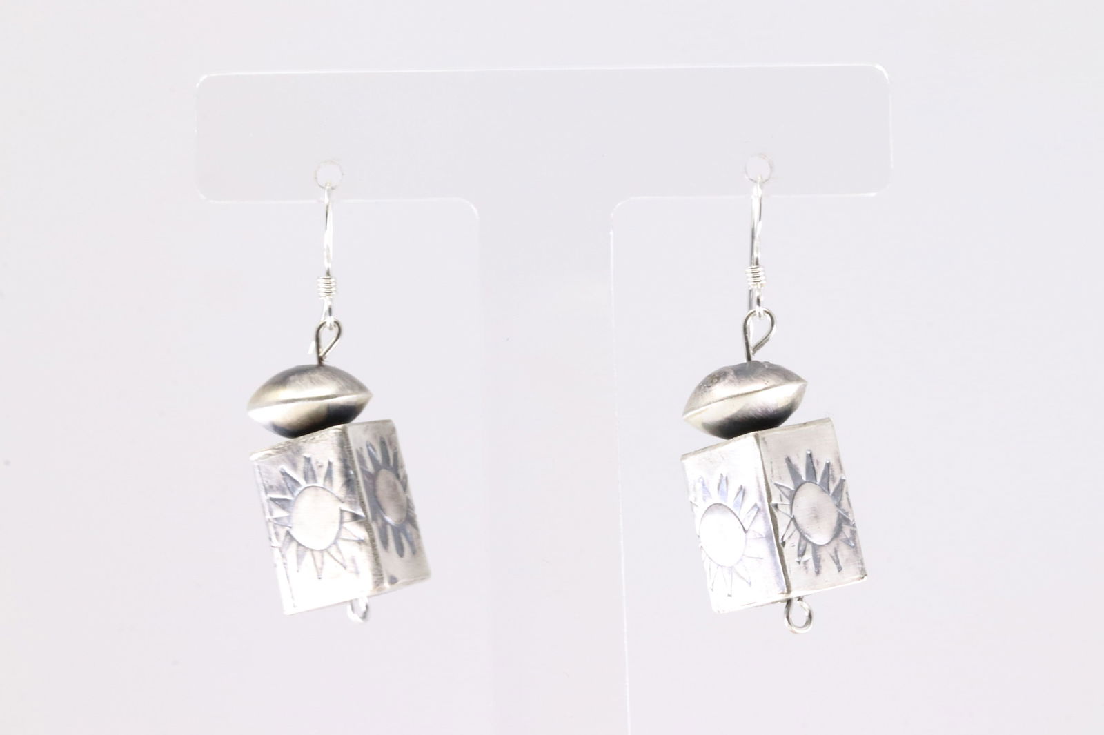 Native America Navajo Sterling Silver Stamped Pearl Beaded Dangling Earring's By Shelby Montoya.: This is a Native America Navajo Sterling Silver Stamped Pearl Beaded Dangling Earring's By Shelby Montoya.