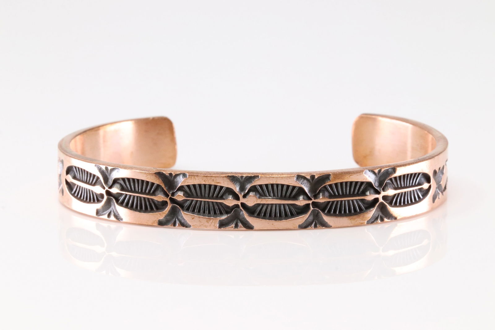 Native America Navajo Stamped Copper Bracelet Cuff By J.Tahe. (1 of 4)