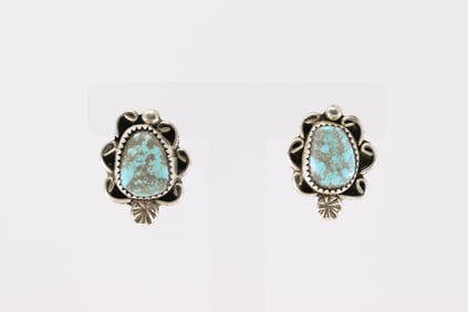 Native America Navajo Sterling Silver Kingman Turquoise Post Earring's By V.H.