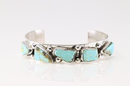 Native America Zuni Sterling Silver Kingman Turquoise Bracelet Cuff By Jude Candelaria.