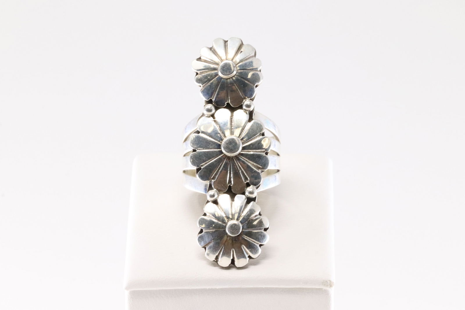 Native America Navajo Sterling Silver Solid Stamped Flower Ring By Jimmy Garcia. (1 of 4)