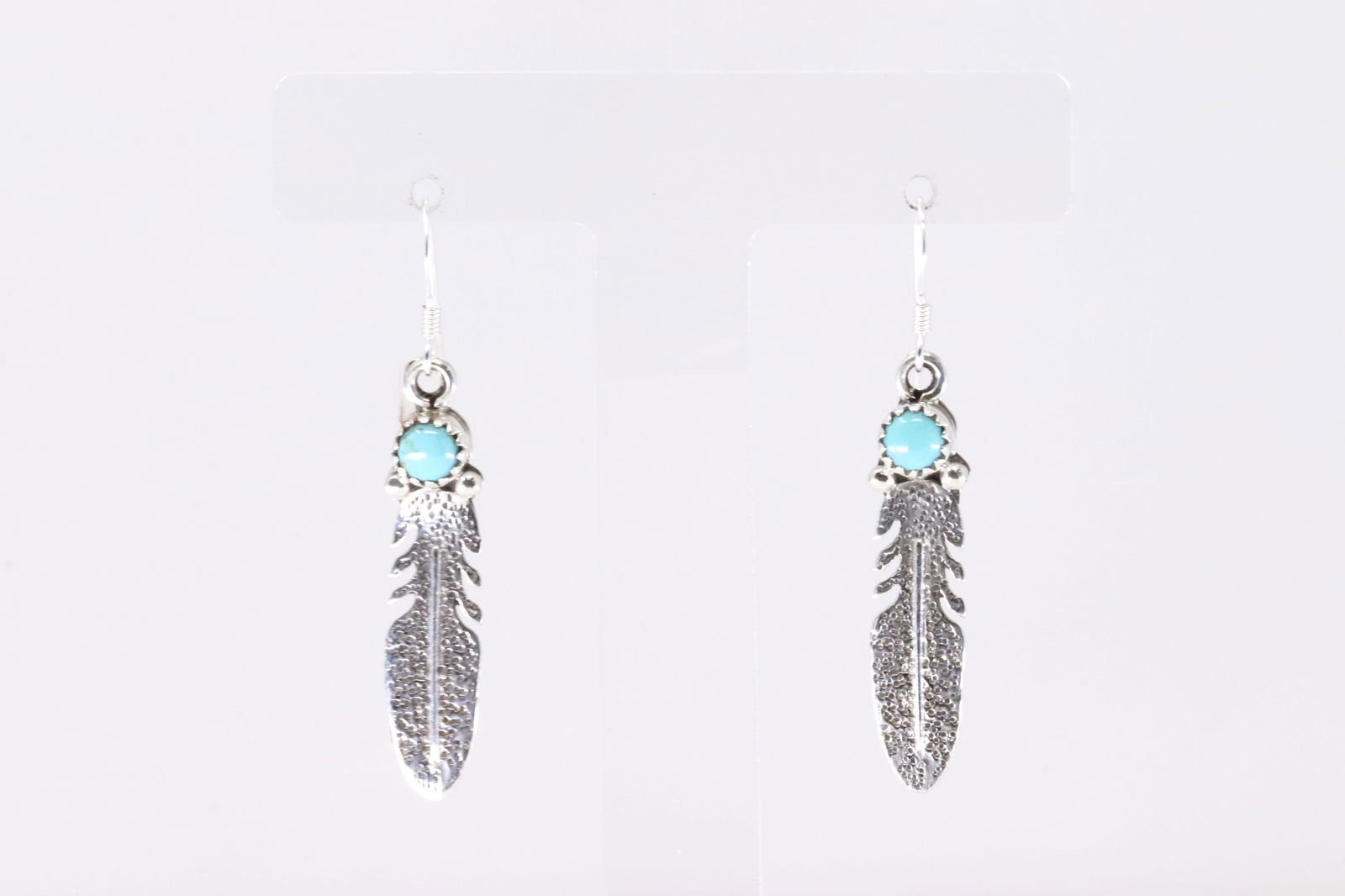 Native America Navajo Sterling Silver Turquoise Feather Dangling Earring's By Sharon McCarthy.: This is a Native America Navajo Sterling Silver Turquoise Feather Dangling Earring's By Sharon McCarthy.