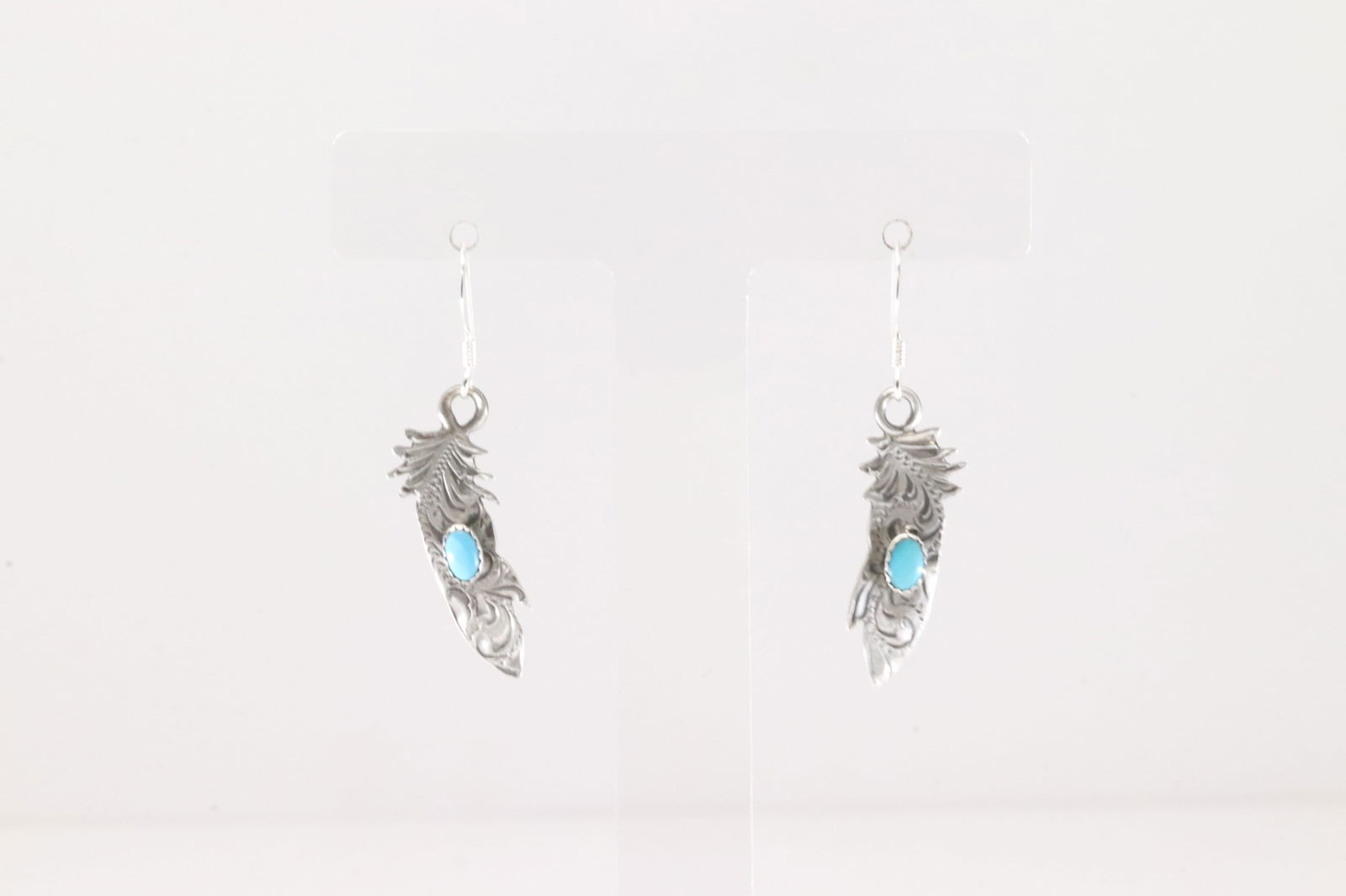 Native America Navajo Sterling Silver Turquoise Dangling Earring's By Sonyei Coho.: This is a Native America Navajo Sterling Silver Turquoise Dangling Earring's By Sonyei Coho.