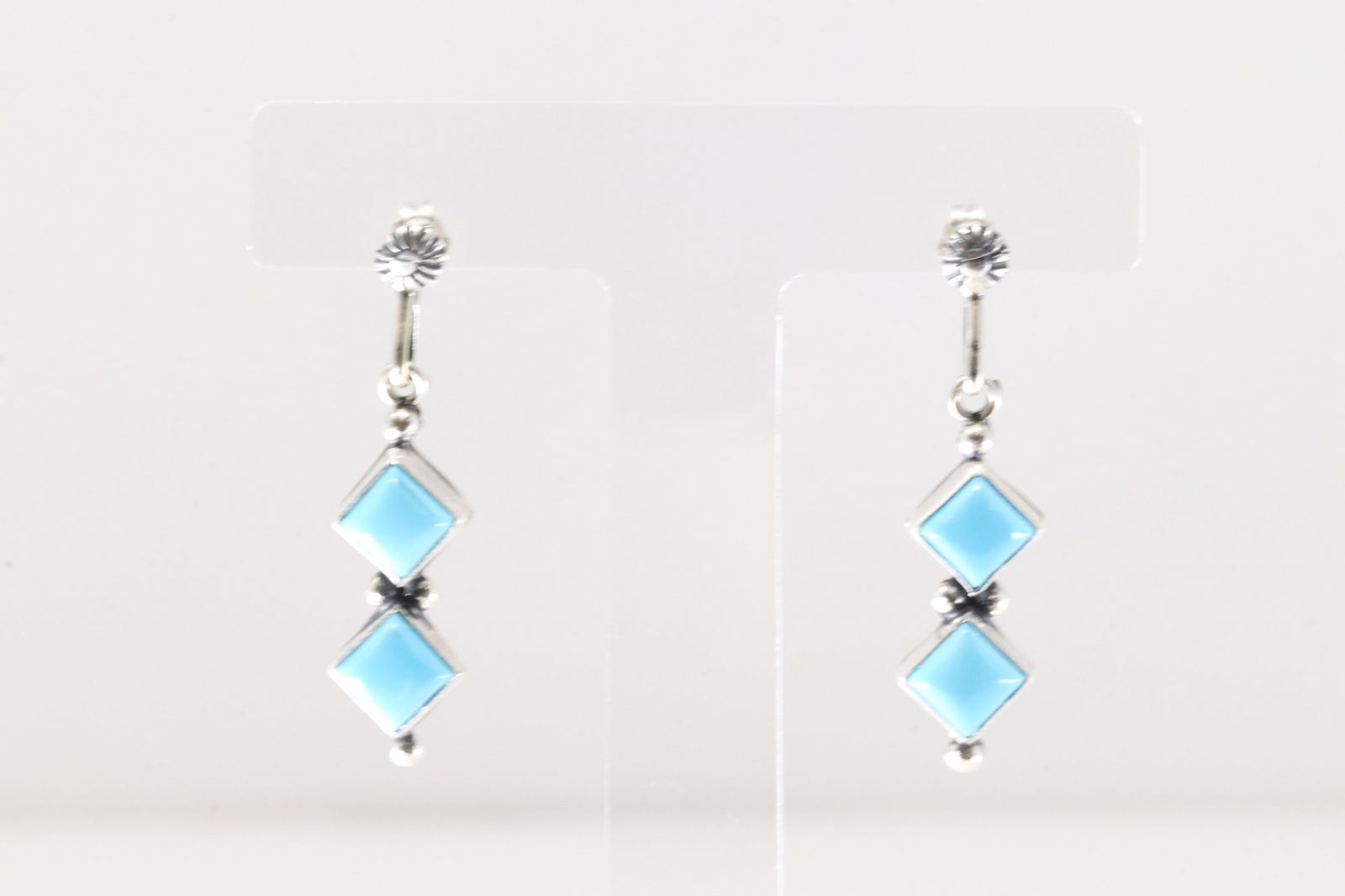 Native America Navajo Sterling Silver Turquoise Post Earring's By Verley Betone.: This is a Native America Navajo Sterling Silver Turquoise Post Earring's By Verley Betone.