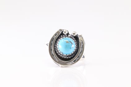 Native America Navajo Sterling Silver Turquoise Ring By Theresa Smith.