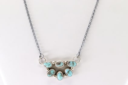 Native America Navajo Sterling Silver Kingman Turquoise Necklace By Maxine Ramirez.