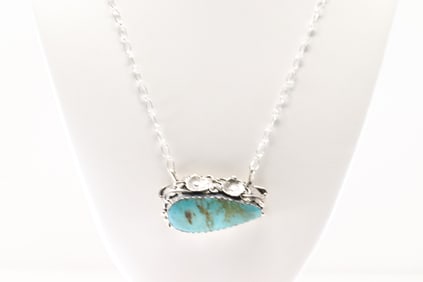 Native America Navajo Sterling Silver Turquoise Necklace By Evelyn Bahe.