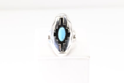 Native America Navajo Sterling Silver Turquoise Ring By Felix Perry.