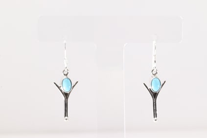 Native America Navajo Sterling Silver Turquoise Dangling Earring'sBy Gary Shorty.