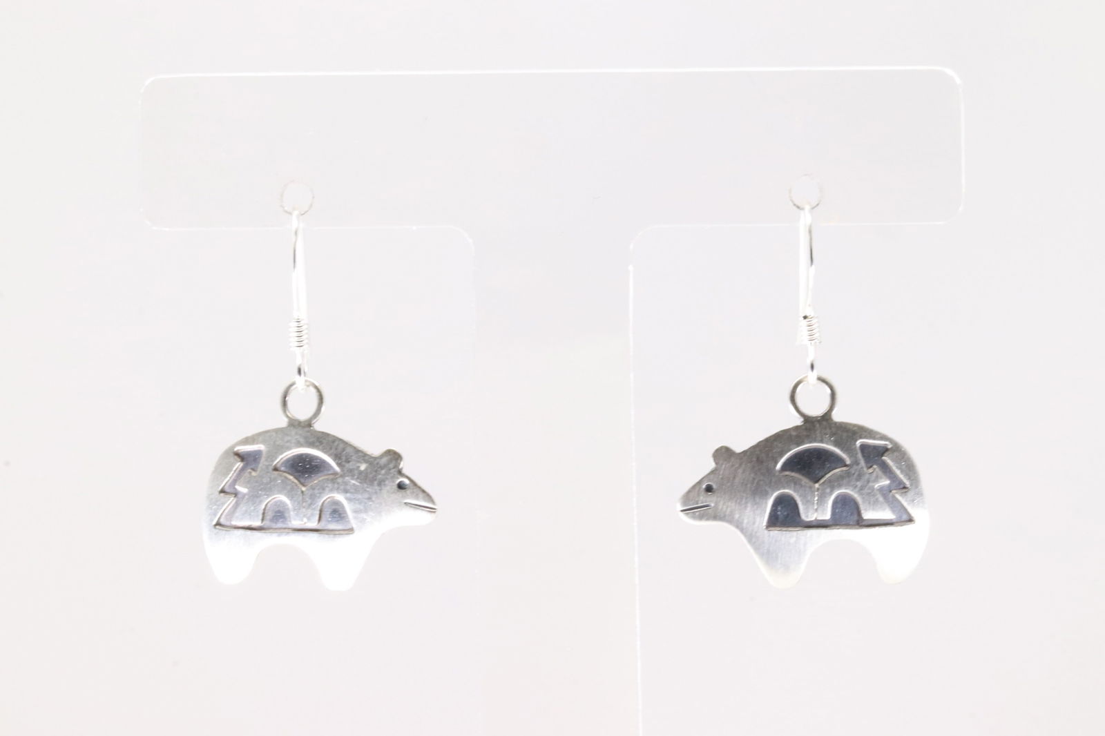 Native America Navajo Sterling Silver Bear Dangling Earring's By Robert Gene.: This is a Native America Navajo Sterling Silver Bear Dangling Earring's By Robert Gene.