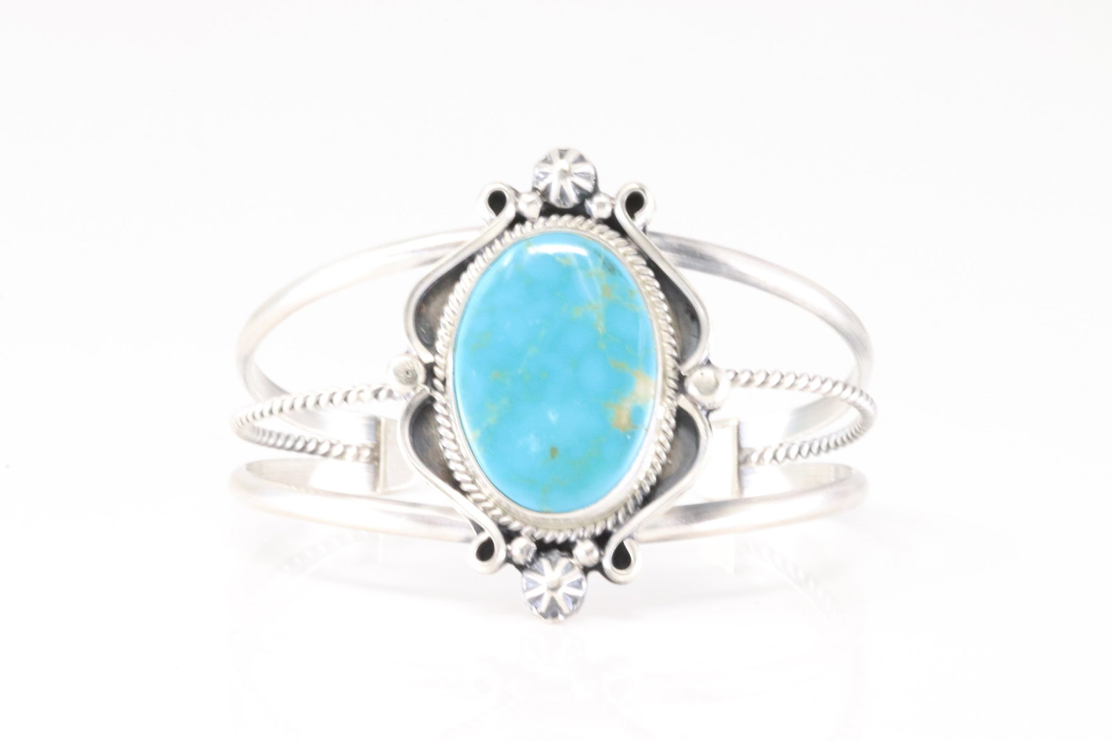 Native America Navajo Sterling Silver Kingman Turquoise Bracelet Cuff By Annie McCran. (1 of 4)