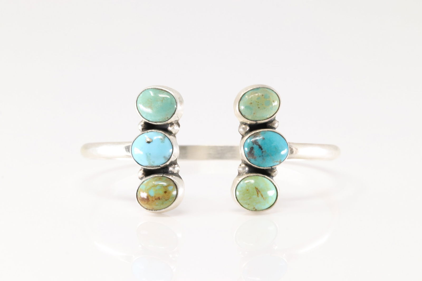 Native America Navajo Sterling Silver Kingman Turquoise Bracelet Cuff By Geraldine James. (1 of 4)