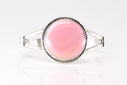 Native America Navajo Sterling Silver Pink Conch Bracelet Cuff By S.E.