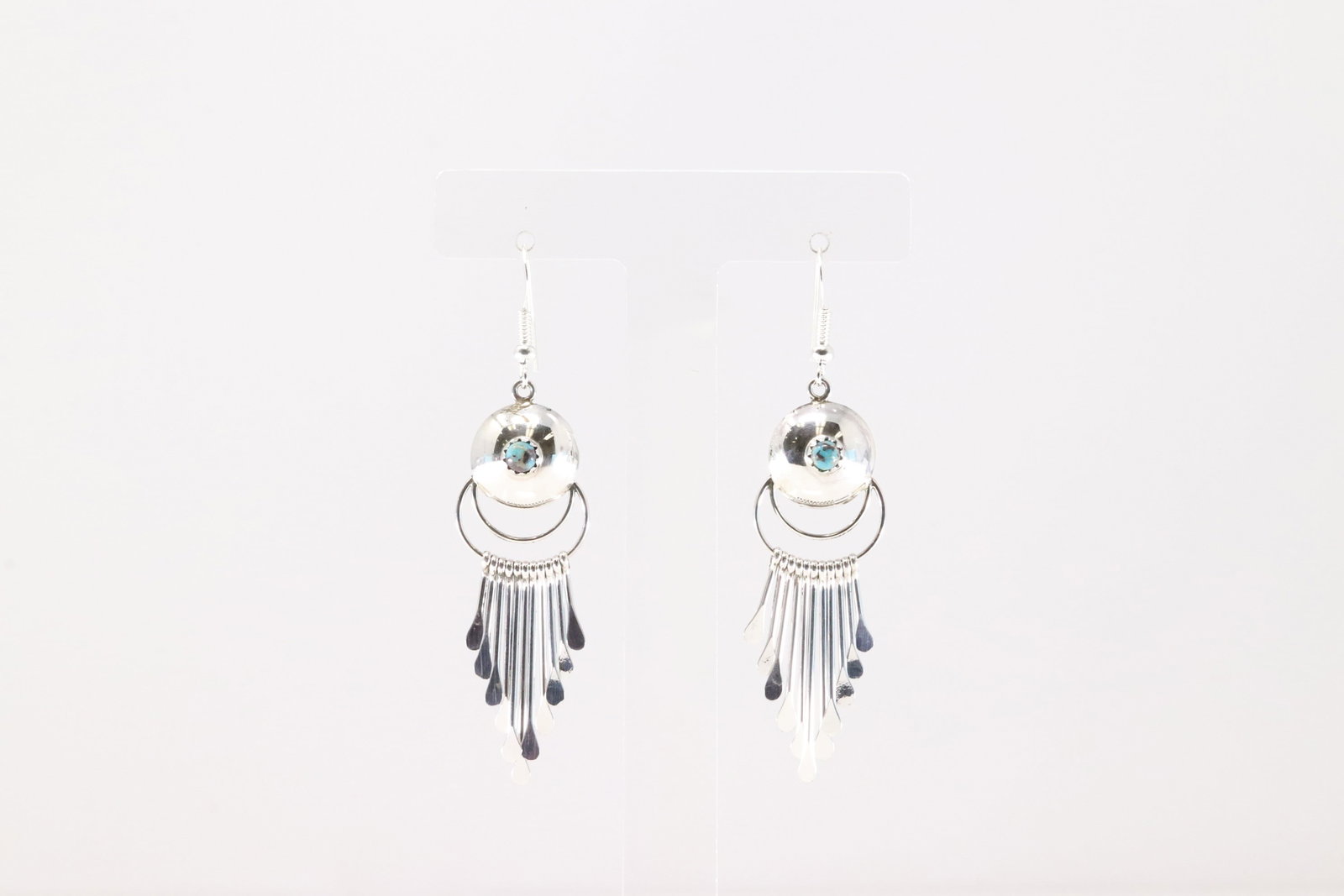 Native America Navajo Sterling Silver Kingman Turquoise Dangling Earring's By Paula Armstron.: This is a Native America Navajo Sterling Silver Kingman Turquoise Dangling Earring's By Paula Armstron. Stamp Paula Armstron