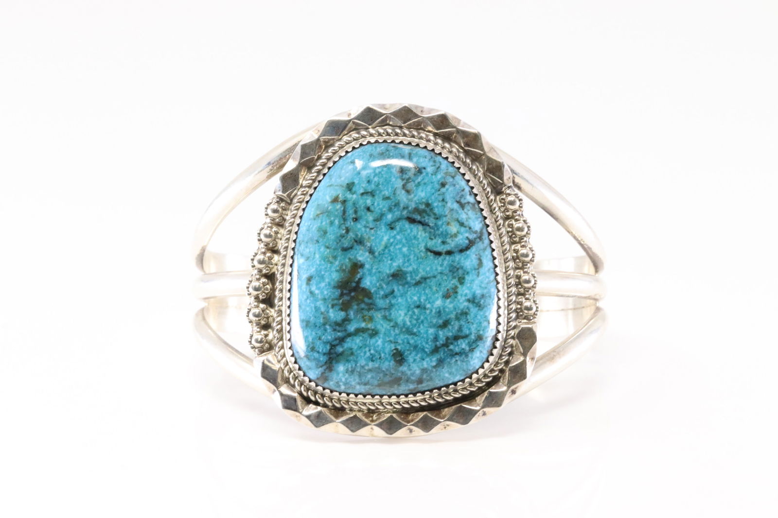 Native America Navajo Sterling Silver Kingman Turquoise Bracelet Cuff By Leslie Nez. (1 of 4)