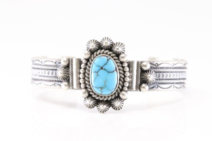 Native America Navajo Sterling Silver Kingman Turquoise Bracelet Cuff By Micahel Calladitto.