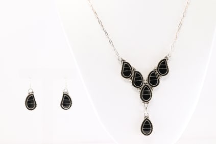 Native America Zuni Sterling Silver Black Onyx Inlay Necklace & Earring's Set By Faye Lowsayatee.