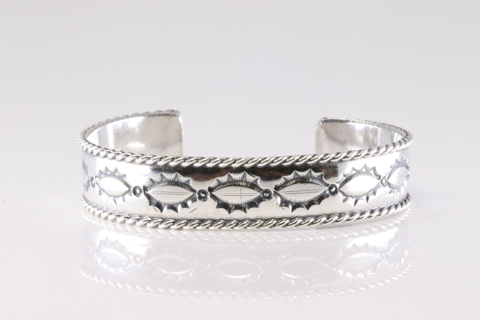 Native America Navajo Sterling Silver Stamped Bracelet Cuff By Jason Bahe. (1 of 4)