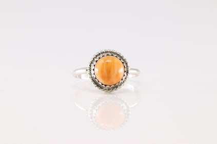 Native America Navajo Sterling Silver Spiny Oyster Ring By Esther White. (Stamp Inside)