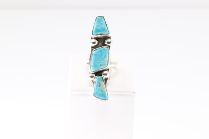 Native America Zuni Sterling Silver Turquoise Ring By Gude Candelario.