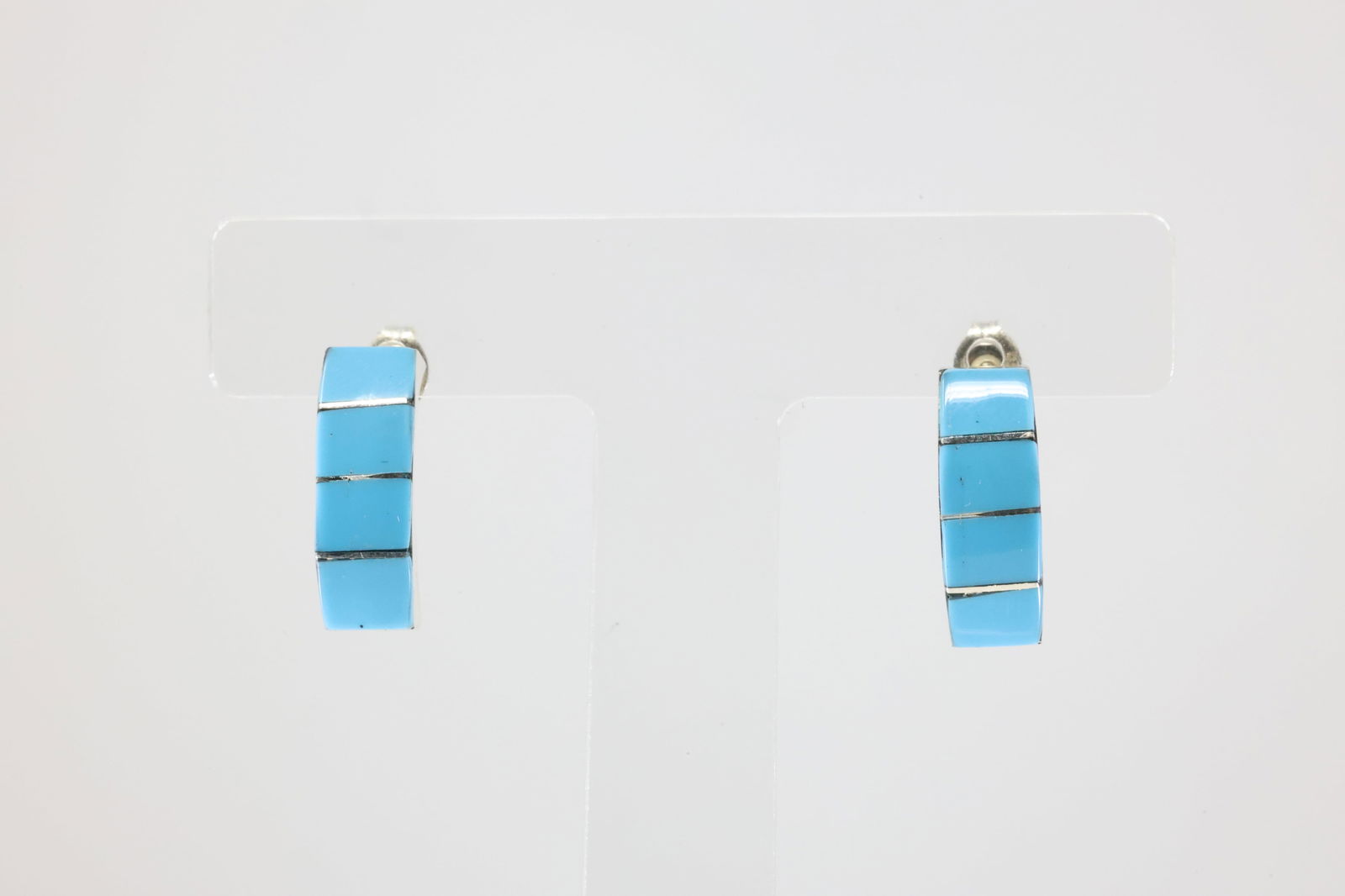 Native America Zuni Sterling Silver Turquoise Inlay Hoop Earring's By Gilbert Kanesta.: This is a Native America Zuni Sterling Silver Turquoise Inlay Hoop Earring's By Gilbert Kanesta. Stamp G.K.