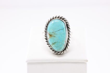 Native America Navajo Sterling Silver Turquoise Ring By Dixon.