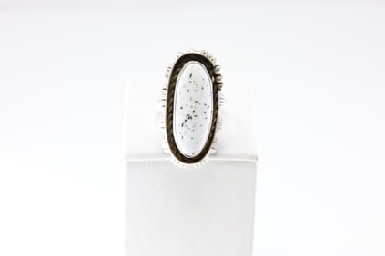 America Sterling Silver White Buffalo Ring .