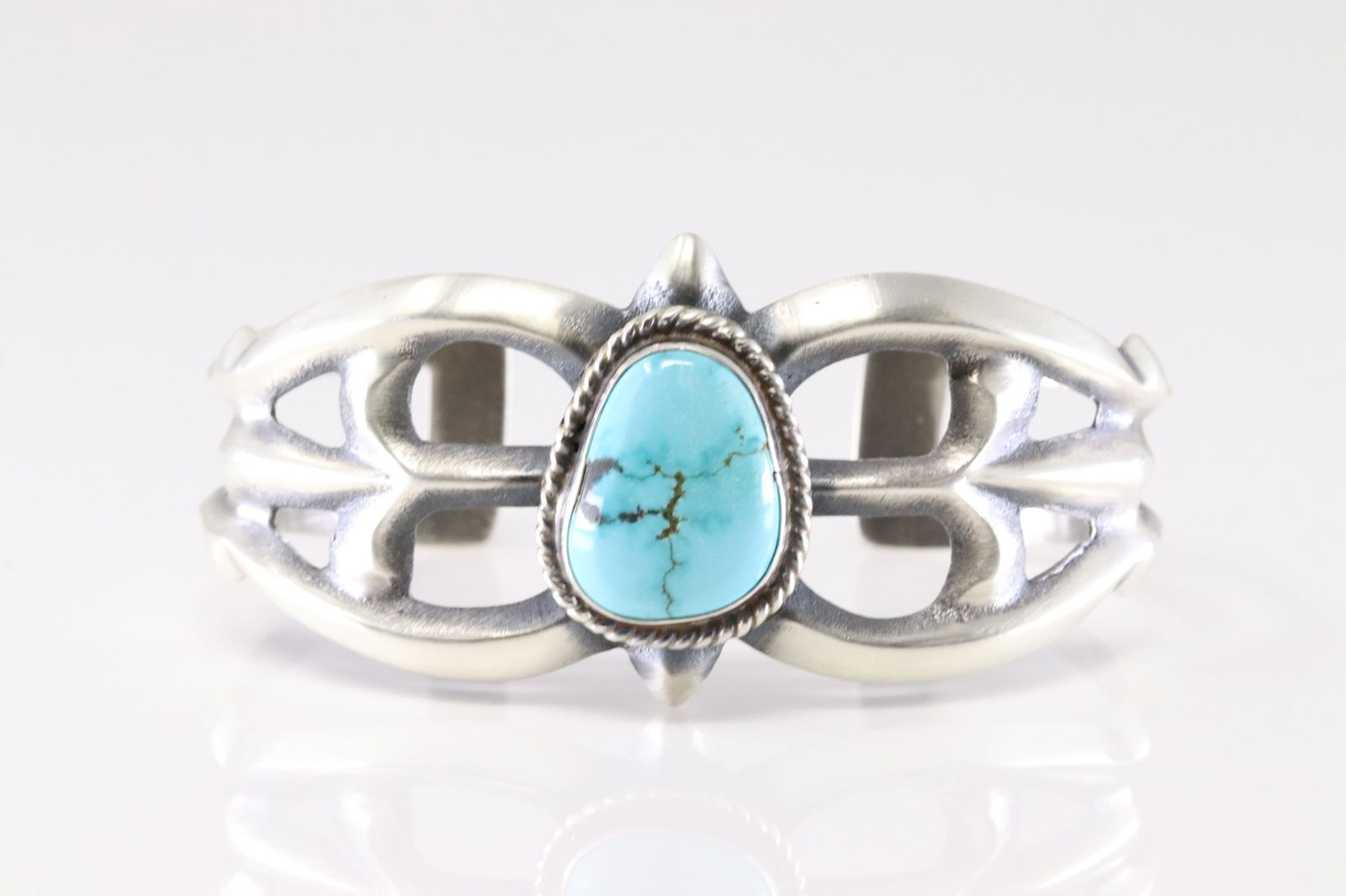 Native America Navajo Sterling Silver Turquoise Bracelet Cuff By Eugene Gruber. (1 of 4)