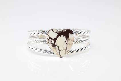 Native America Navajo Sterling Silver Wild Horse Heart Bracelet Cuff By Roy Tom.