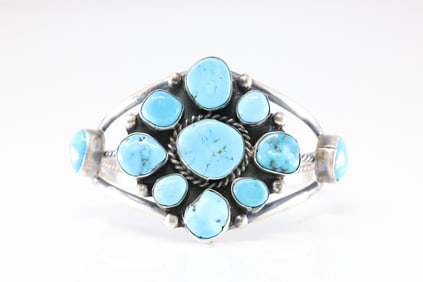 Native America Navajo Sterling Silver Kingman Turquoise Bracelet Cuff By Wilson Dawes.