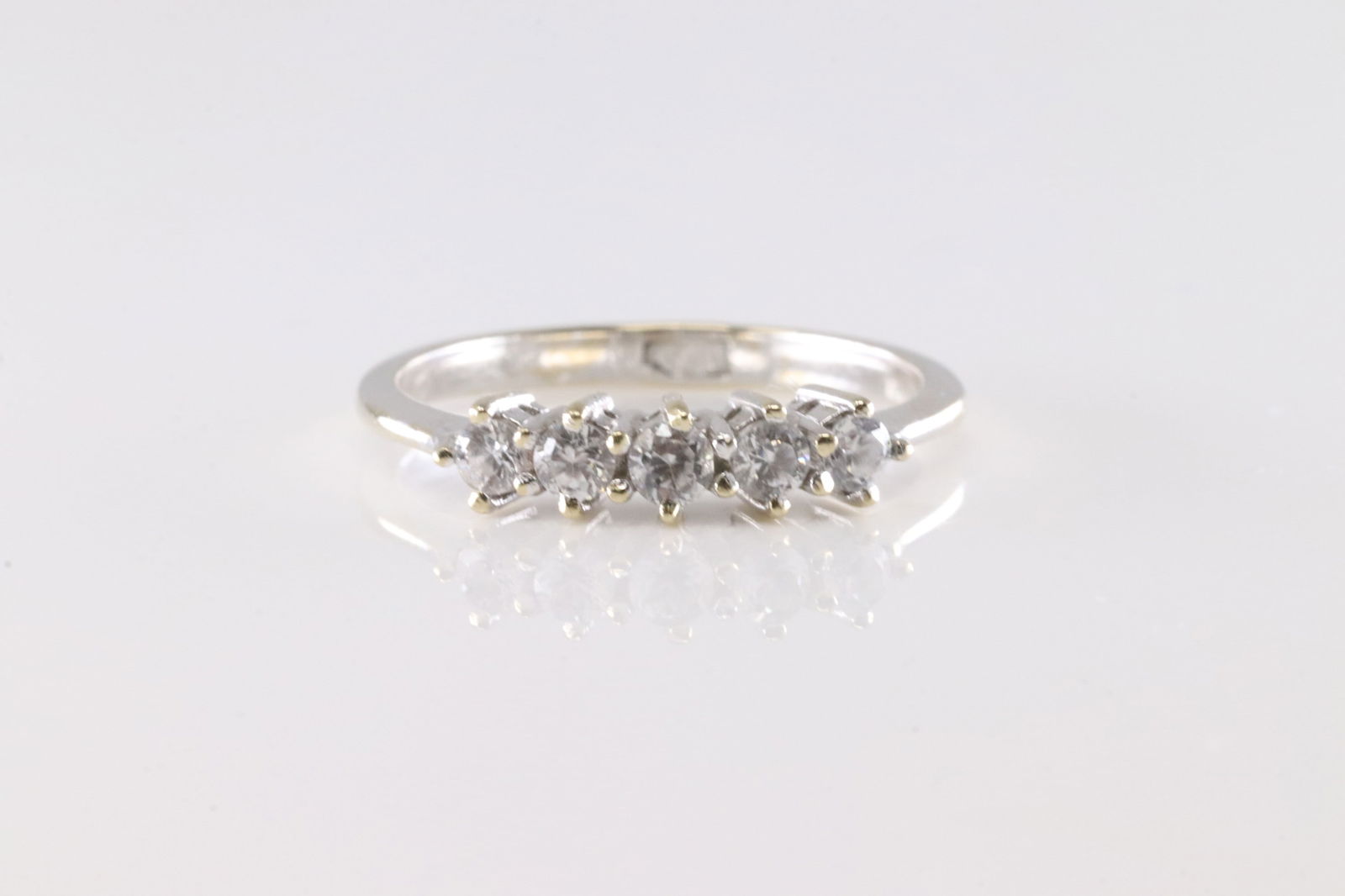 Diamond Ring 18kt. (1 of 4)