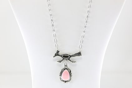 Native America Navajo Sterling Silver Pink Conch Shell / Roadrunner Necklace By Michael Yazzie. From